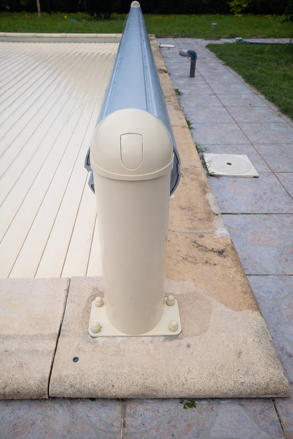 Le volet roulant électrique ou solaire