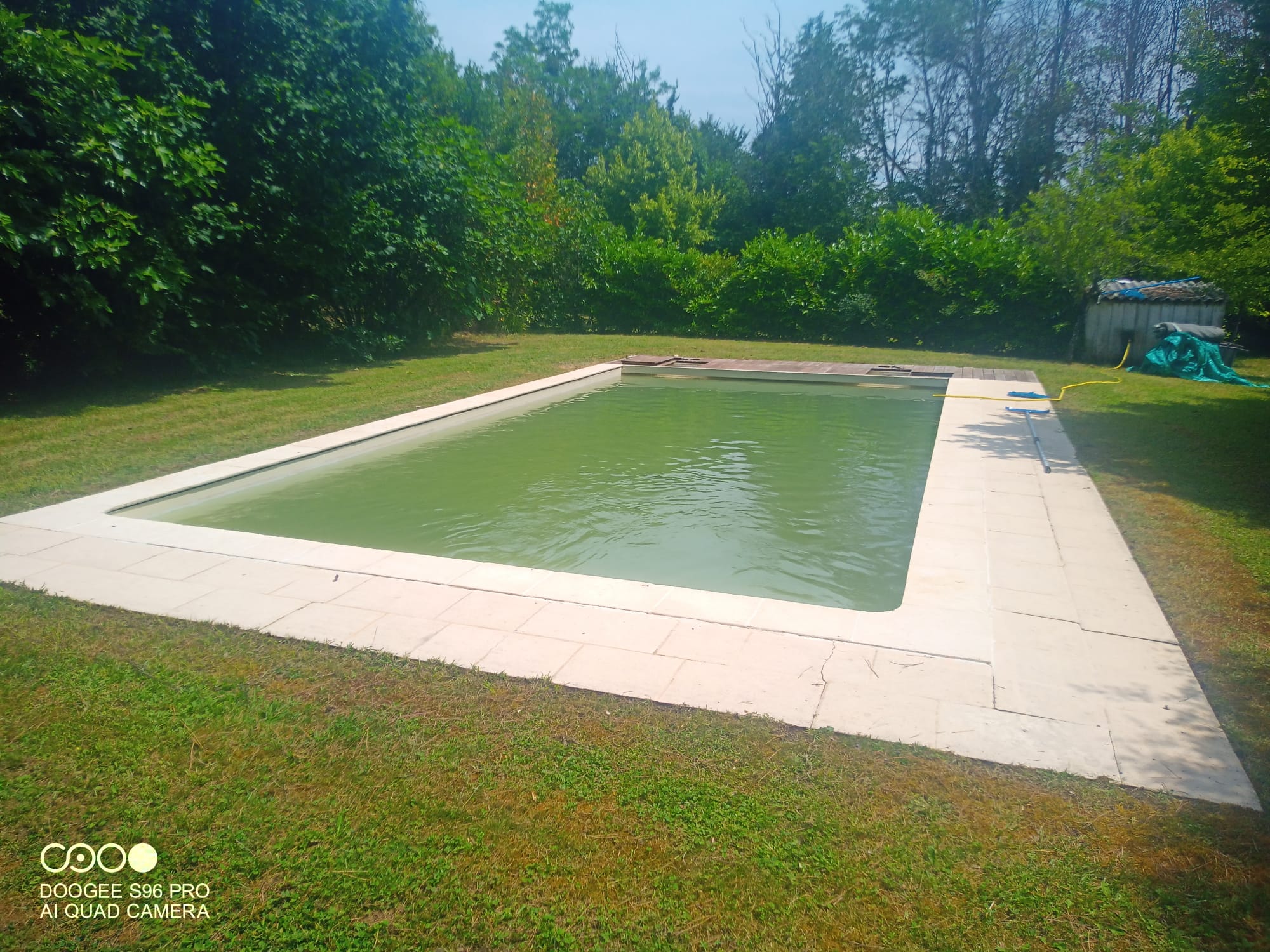 Piscine avant rénovation